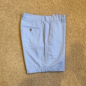 Vineyard Vines BREAKER SHORT Men’s size 32. Light blue.